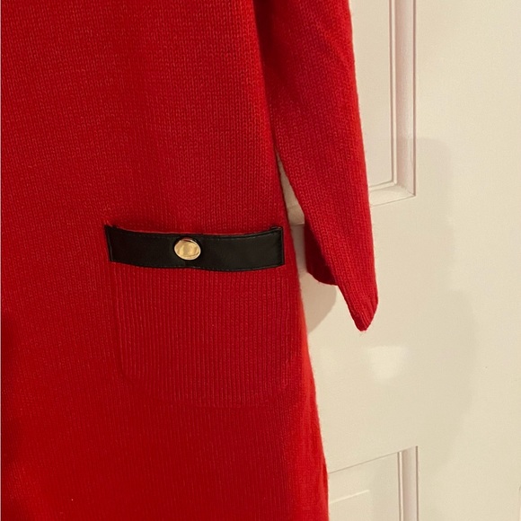 ❤️❤️Holiday Ready NWT Lightweight Red Dress with Black Pseudo-leather Trim - Picture 3 of 4